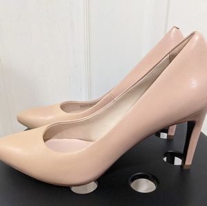 Cole Haan Nude Pumps Size 9.5 AA